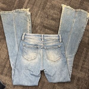 KanCan High Rise Flare size 10 Girls Jeans, Long

Buckle exclusive jean